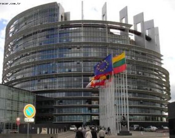 европарламент