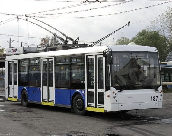 троллейбус