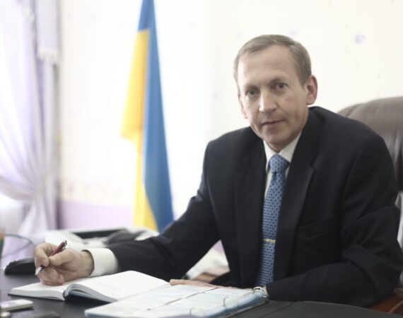посол украины на 15 полосу