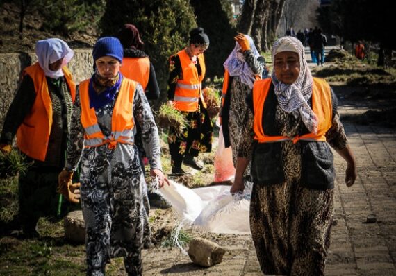 tajikistan-women_essay_5-l_isamova.jpg