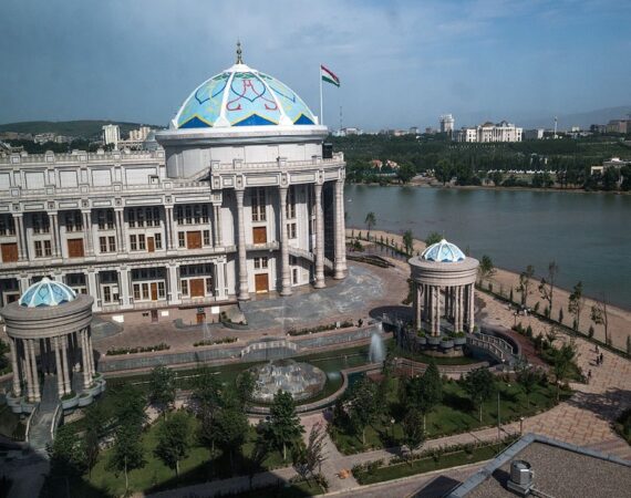 Варламов