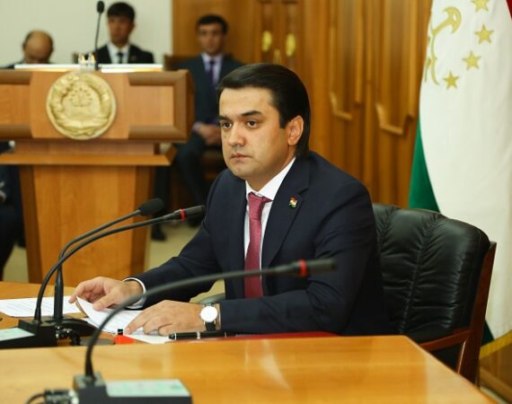 Rustami-Emomali-ichlosiyai-18