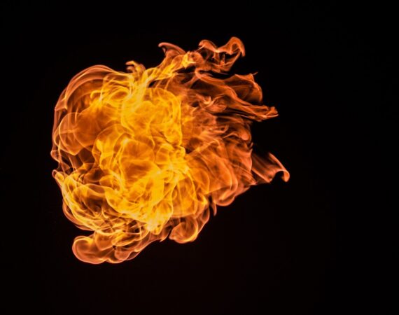 flame-726268_1280