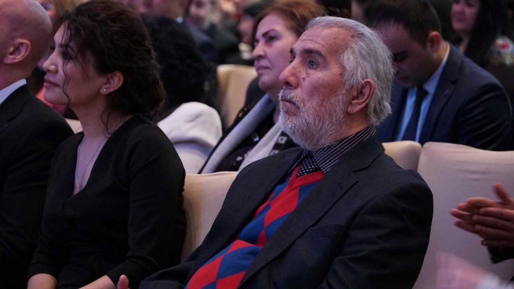 Абдураззаков получил премию ТОП 50 в Душанбе
