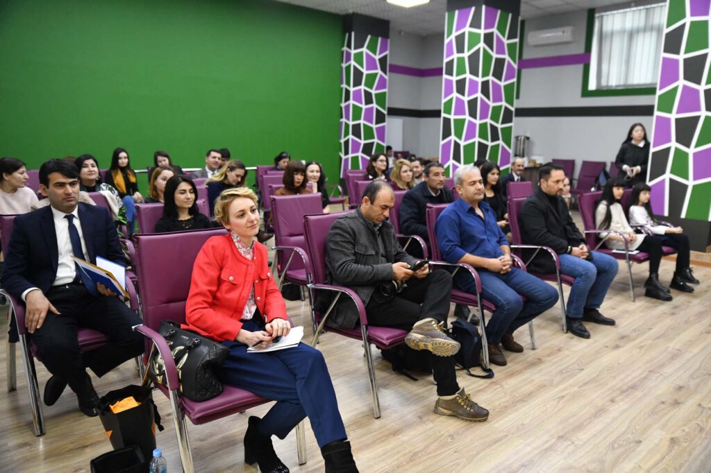 Семинар в Академии Мегафона