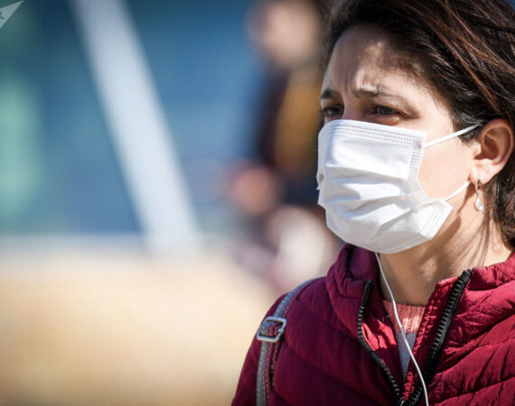 люди в масках