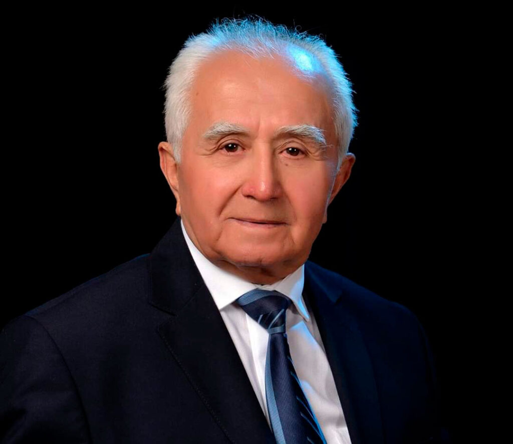 Бахриддин Камолиддинов таджикский лингвист