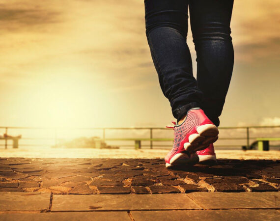 кроссовки прогулка пешком