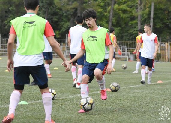 Молодёжная сборная Таджикистана проводит тренировочный сбор перед чемпионатом Азии