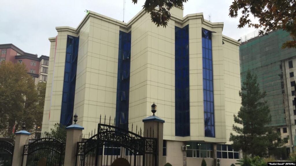 Здание Таможенной службы