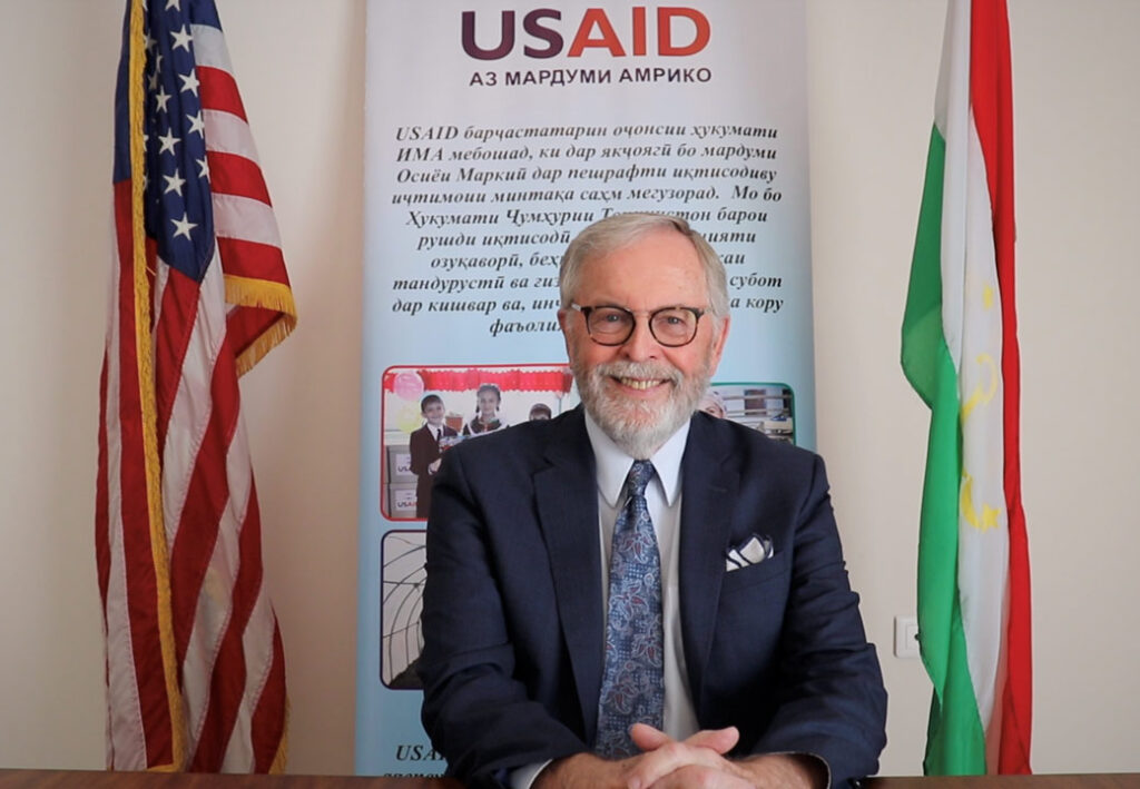 Кит-Симмонс-директор-миссии-USAID-в-Таджикистане