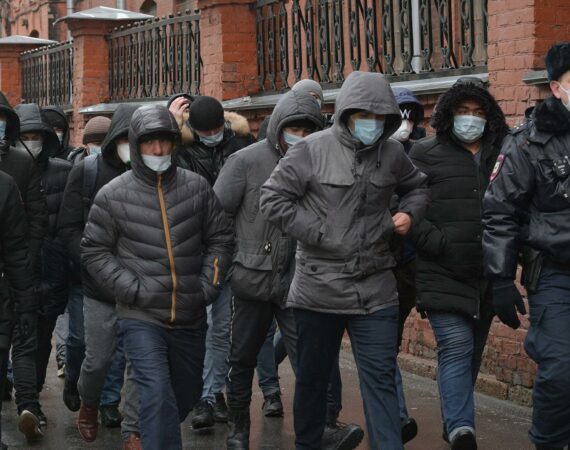 трудовые мигранты в России