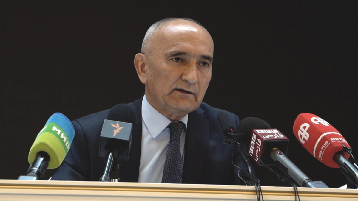 Имомзода министр Таджикистана. Министр образования Таджикистана 2022. Мухаммадюсуф Имомзода. Министр образования Таджикистана 2024 пресконференция.