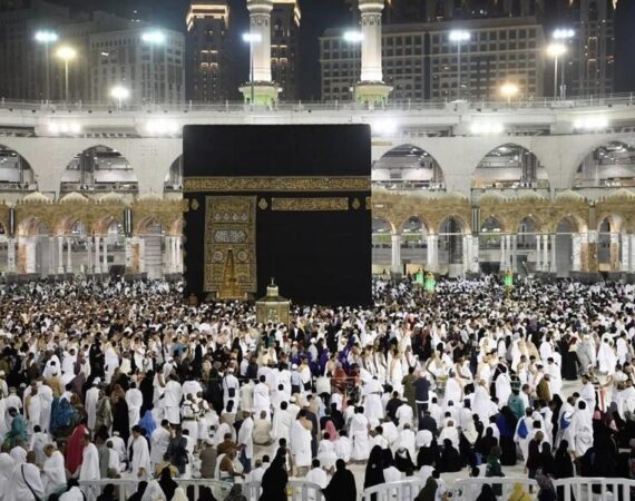 c832c0d30ea3c4718f0ced1074763225