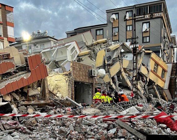 10.02.2023; Stadt KÄ±rÄ±khan, Region Hatay, Türkei, Asien, Europa Rettungskräfte aus Deutschland von I.S.A.R. Germany un