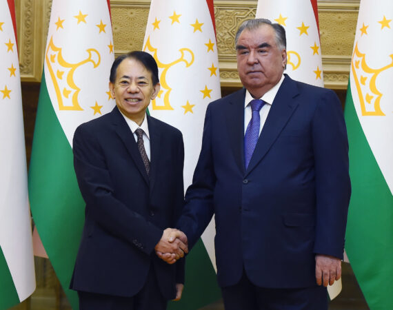 52968686413_abbe60cc95_k