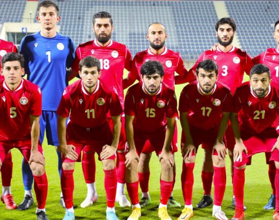 sbornaya-Tadzhikistana-po-futbolu