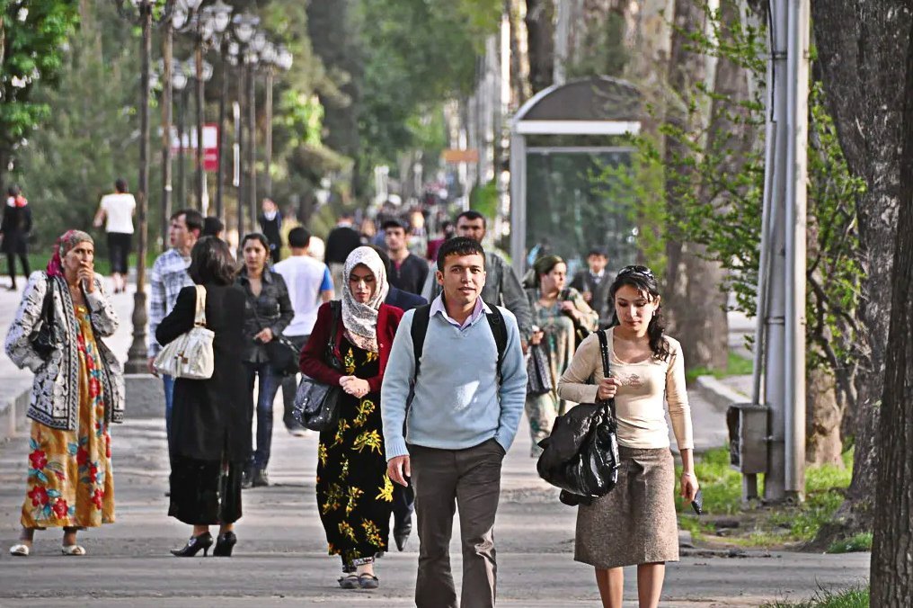 Население Душанбе Таджикистан. Населенность Таджикистана. Узбекистан город Душанбе. Население Таджикистана 2022. Таджикский улица