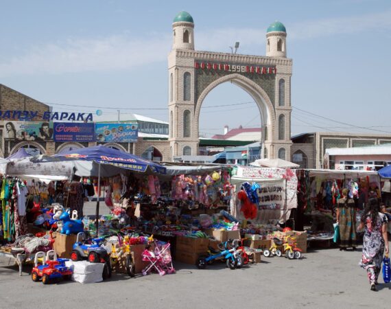 Konibodom,bazar
