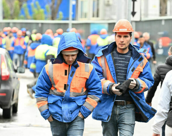 9b07eee6187893151fe058abb121e8ba