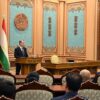 В Таджикистане сотрудникам госструктур вручили государственные награды